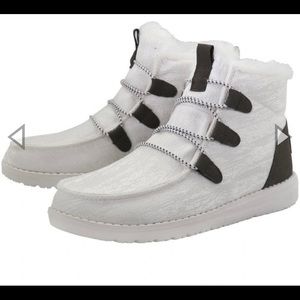 Hey Dude Lea White Fur Boots